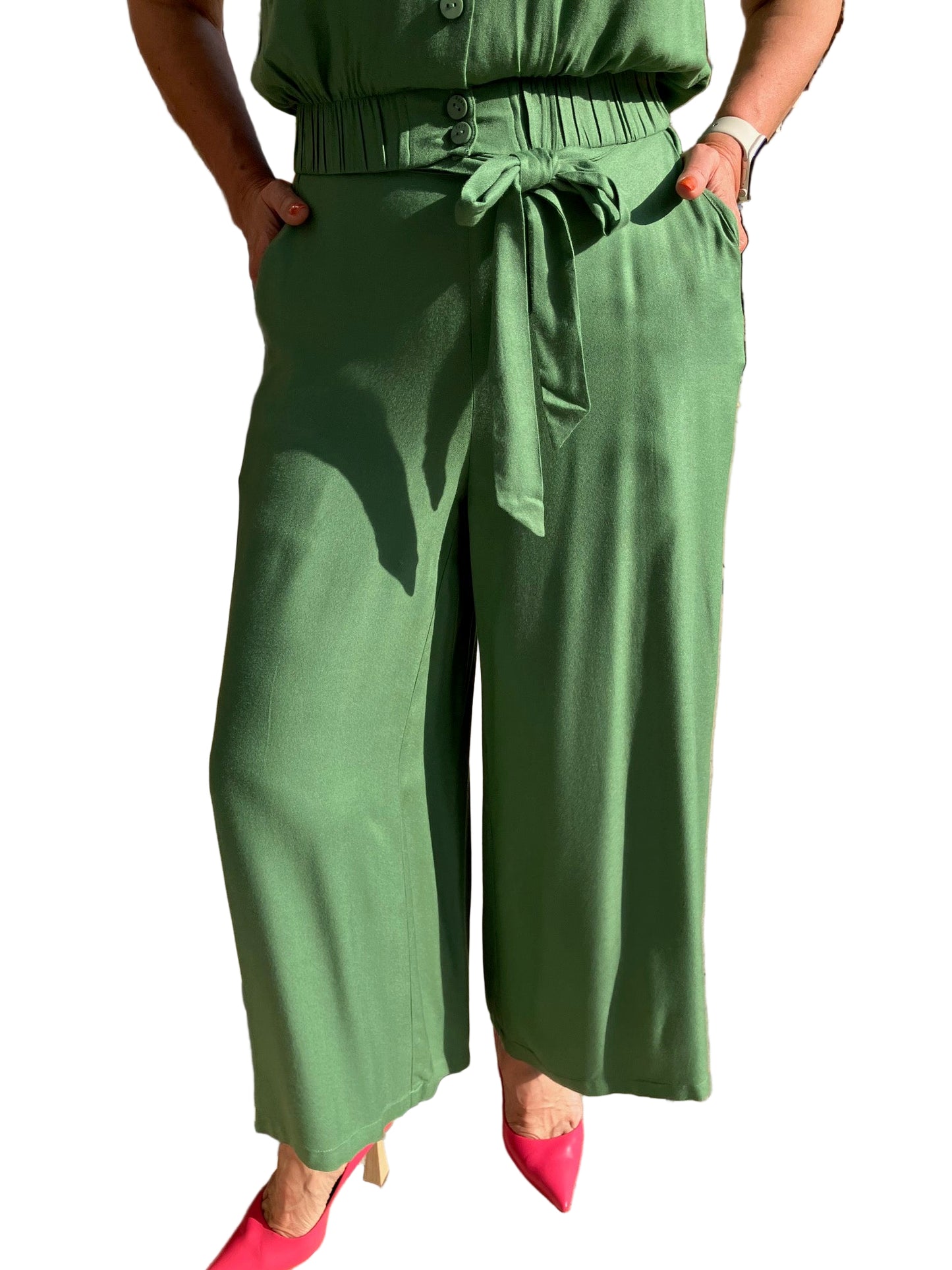 HUNTER BOTTOM