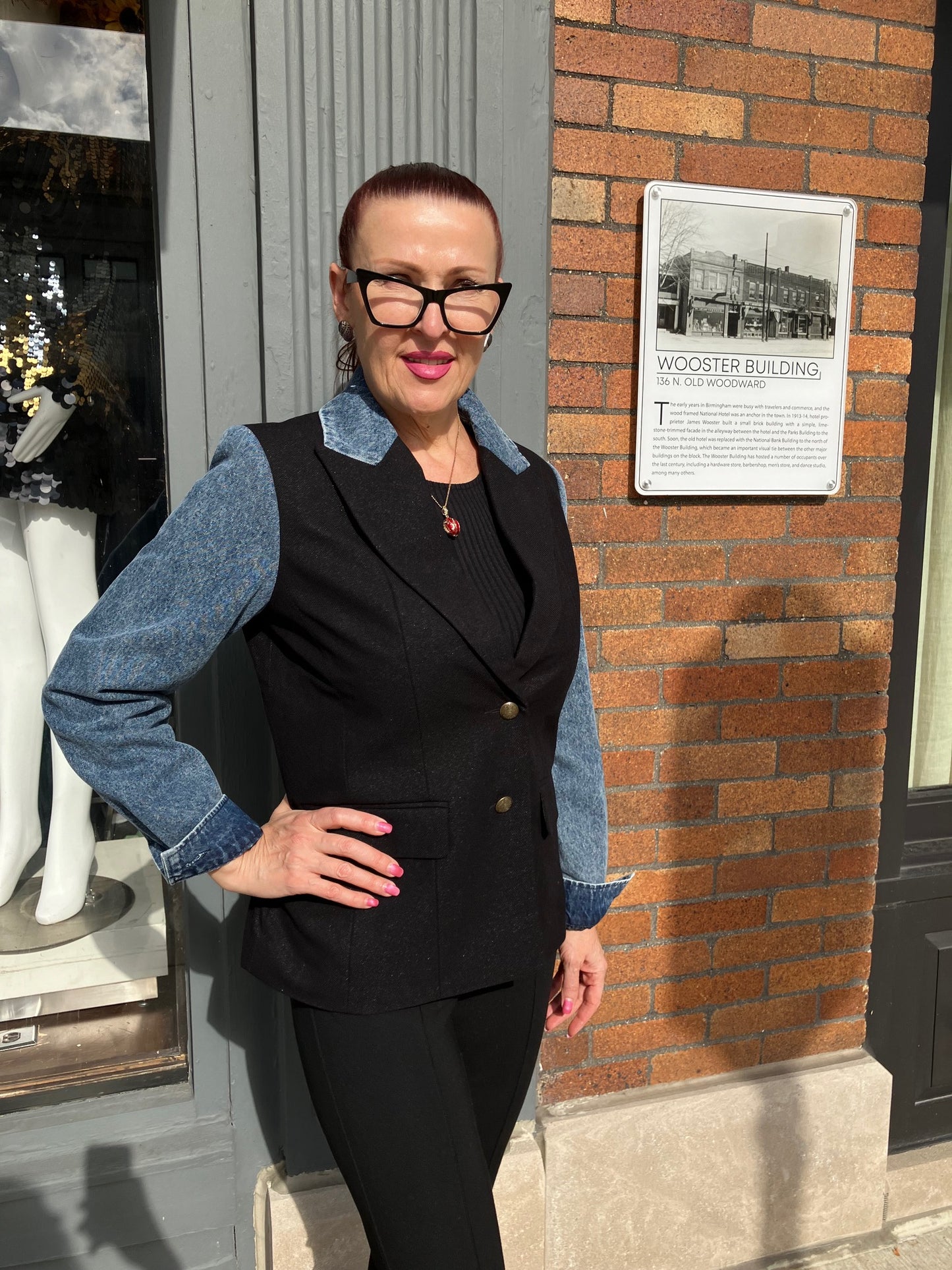 CONTOUR DENIM BLAZER