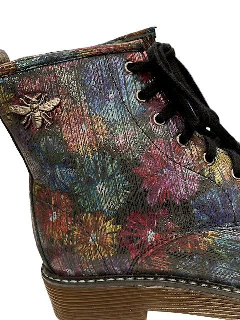 Kolor Pop Ankle Boots