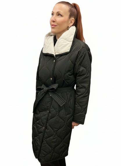 SLEEK QUILTED WRAP JACKET - BLACK
