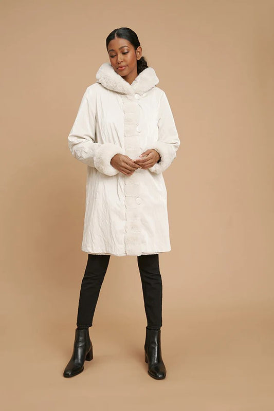 Reversible Vegan Fur Coat - Cream