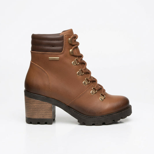 Carmel/Black Boots