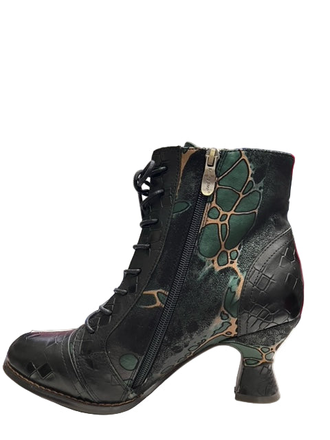 Concerto Zipper Booties